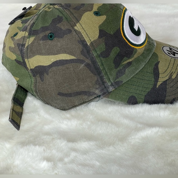 New with tags GREEN BAY PACKERS OFFICIAL NFL HAT GREEN CAMO . ADJUSTABLE w/logo - Picture 3 of 7